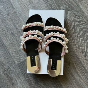 Women Slides from Leith